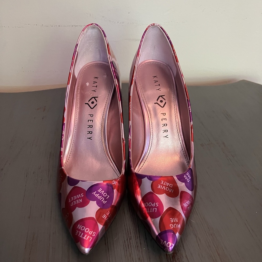Katy Perry The Sissy Conversation Heart Pumps Size 7 Valentine Pink Purple Heels - Picture 2 of 11
